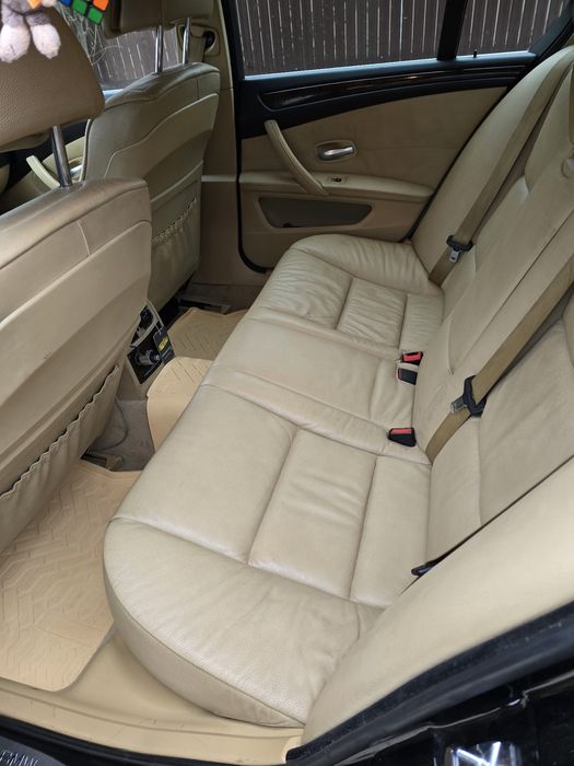 Vând bmw e60 530d