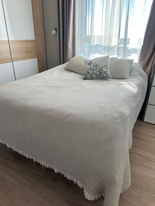 Легло Икеа Hyllestad 160x200