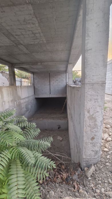 Земля 38 соток, первая линия, Бизнес-центр!