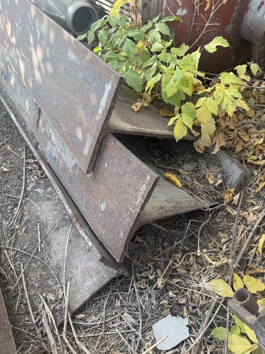 Балка двутавр. Разный