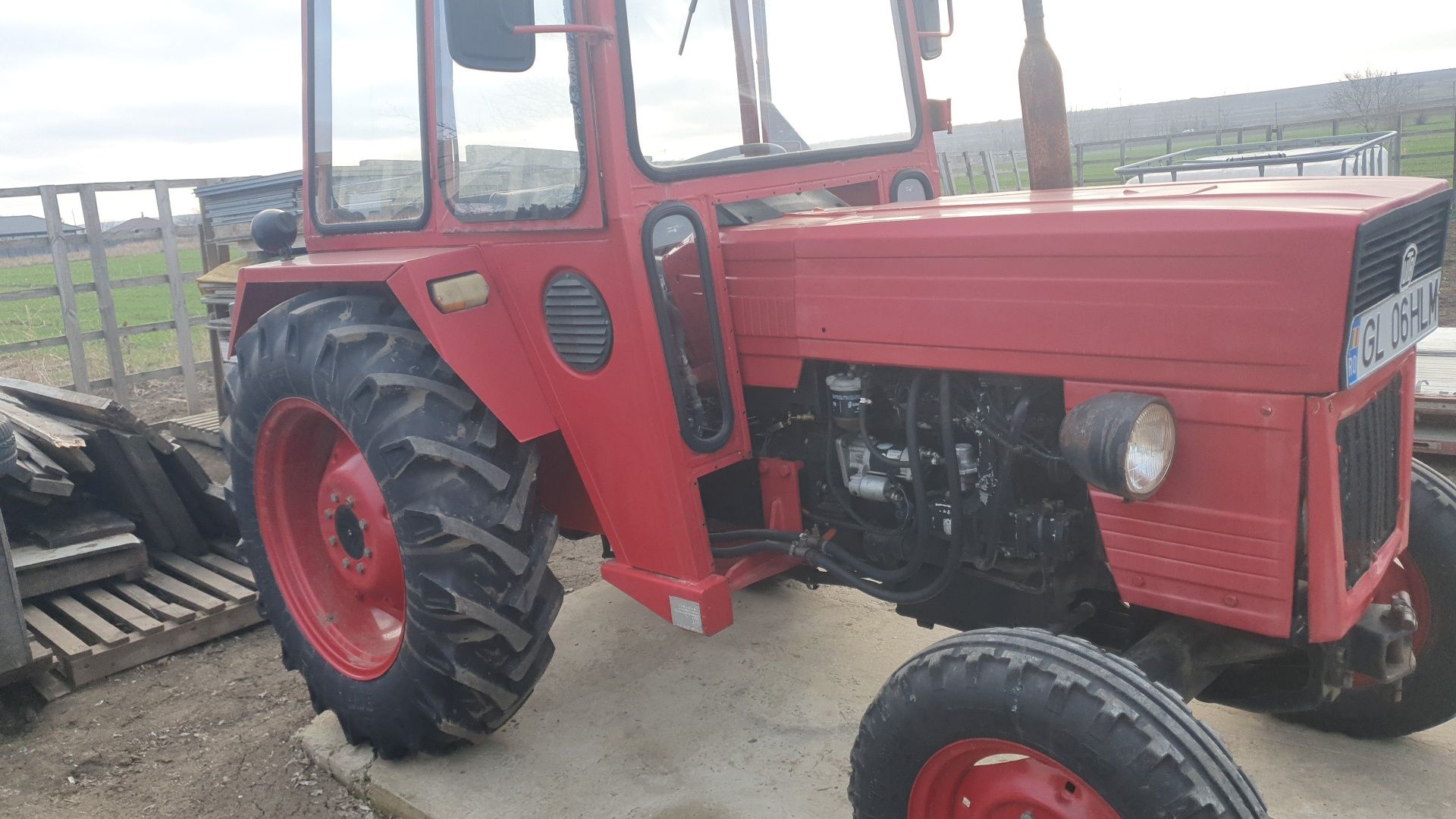 TRACTOR UTB 445 inmatriculat