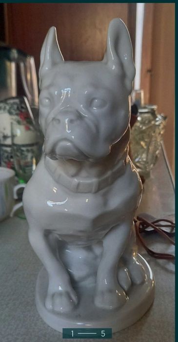 Продам статуэтку "Бульдог". Совершенно целая.