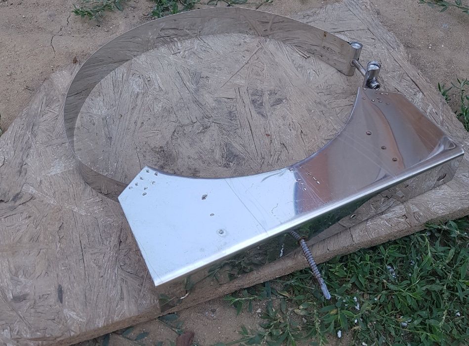 Coliere INOX pentru fixare cos de fum