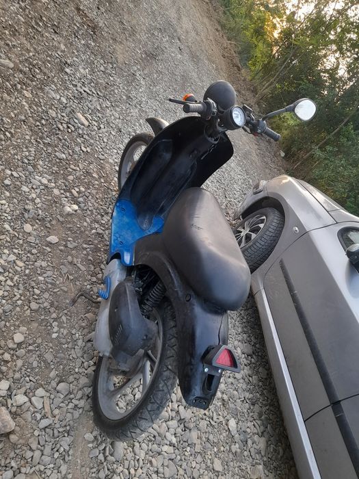 Vand scuter Honda 49 cc 2t