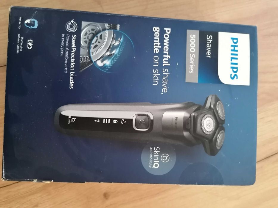 Самобръснач Philips