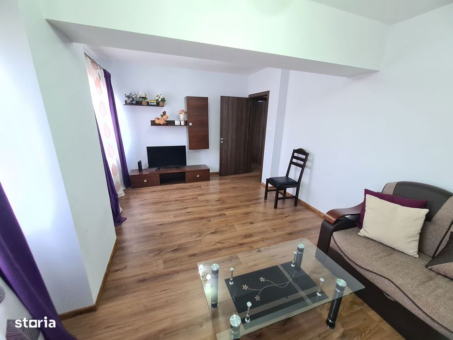 Apartament 2 camere, et.2, bloc 2015, Ultracentral-Bacau