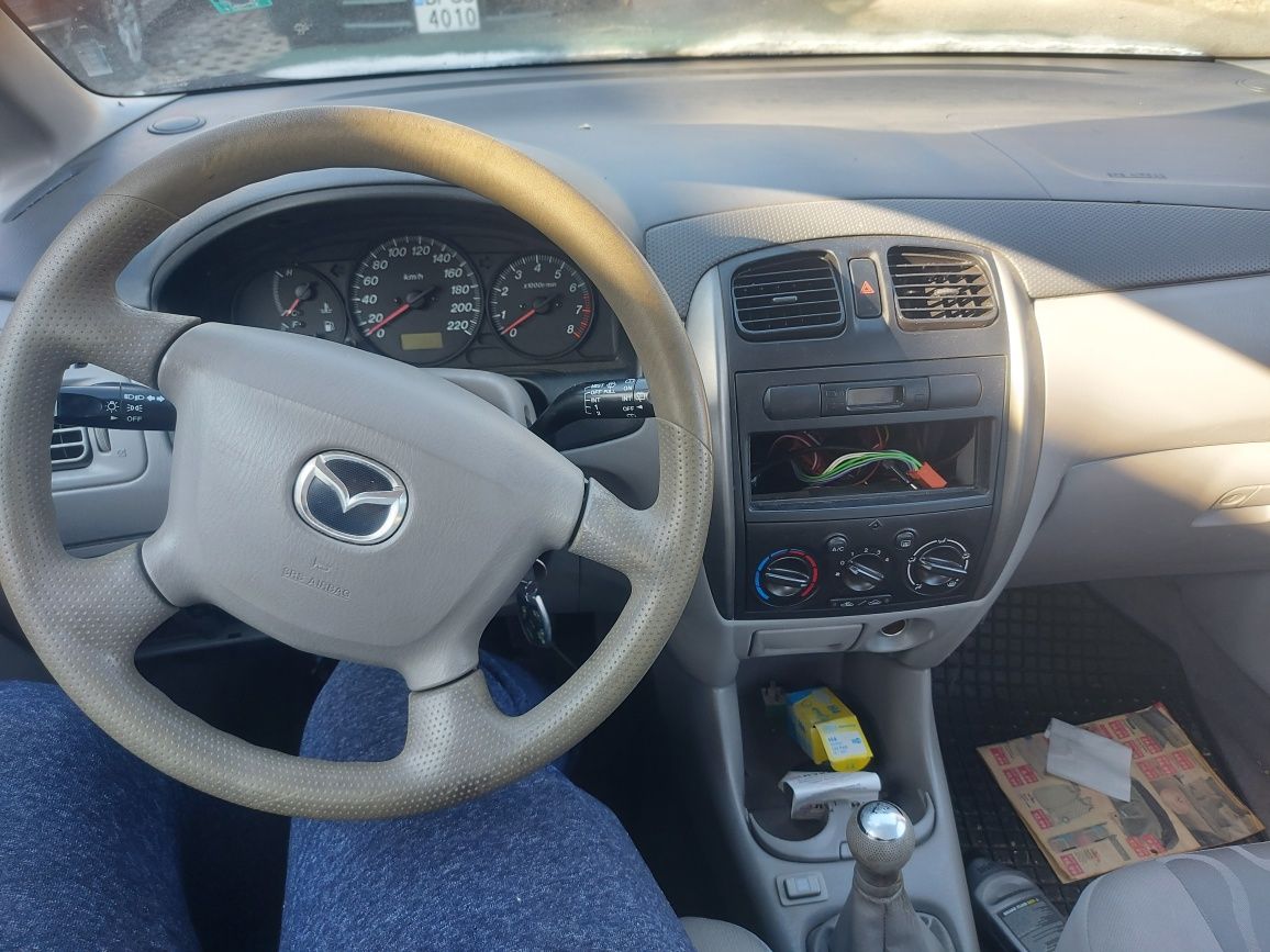 Mazda Premacy 1.8i на части !!!