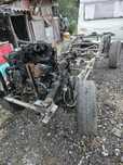Sasiu suzuki vitara scurt echipat cu punte față de samurai 8x41