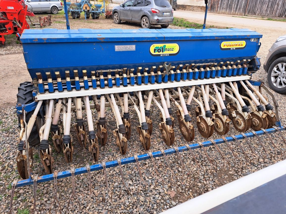 Semanatoare paioase sup 21 , 2,5 , 3 si 4 m pe discuri, grau,lucerna ,