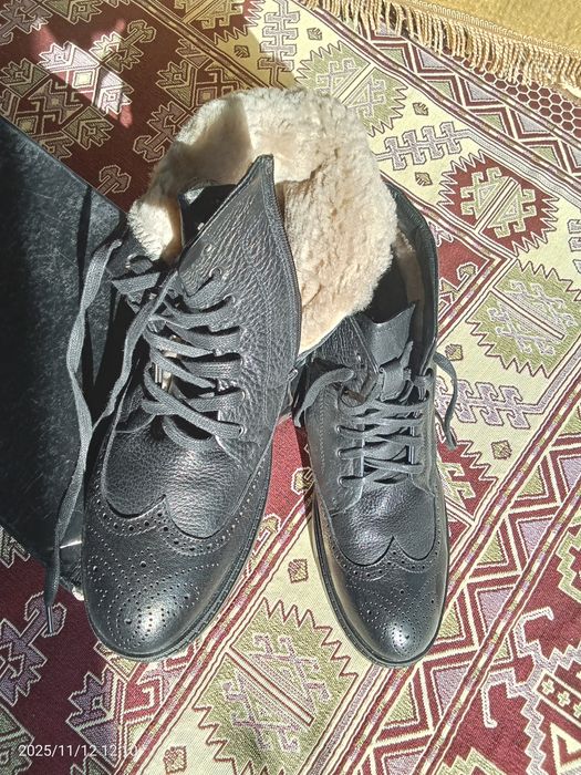 Кожаные зимние ботинки