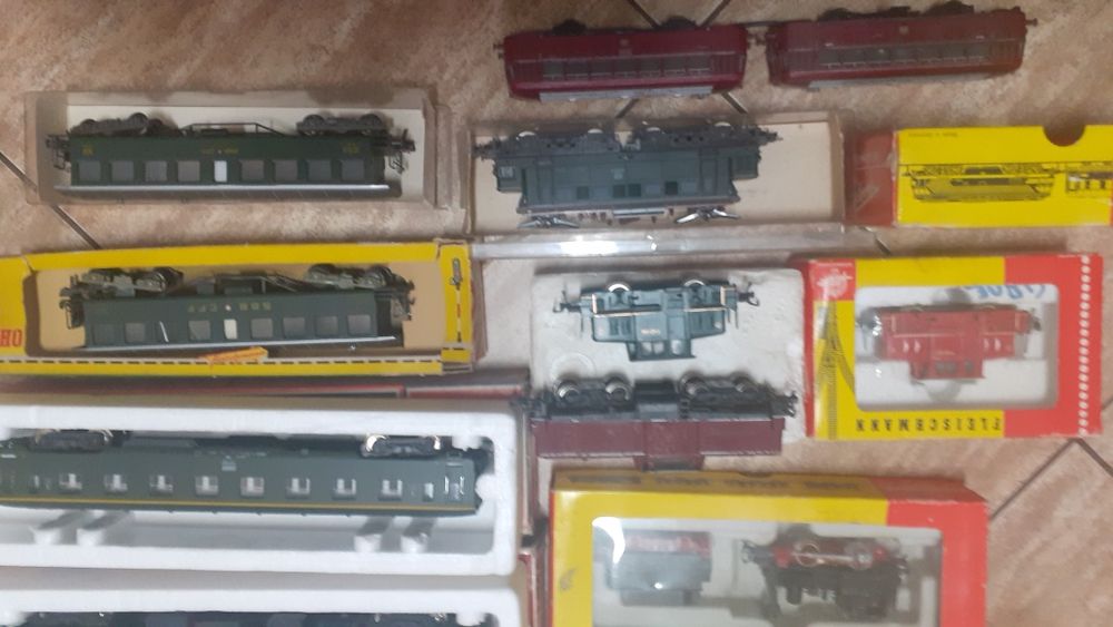Locomotive&vagoane trenulet FLEISHMANN&MARKLIN&ROCCO&LIMA scara HO