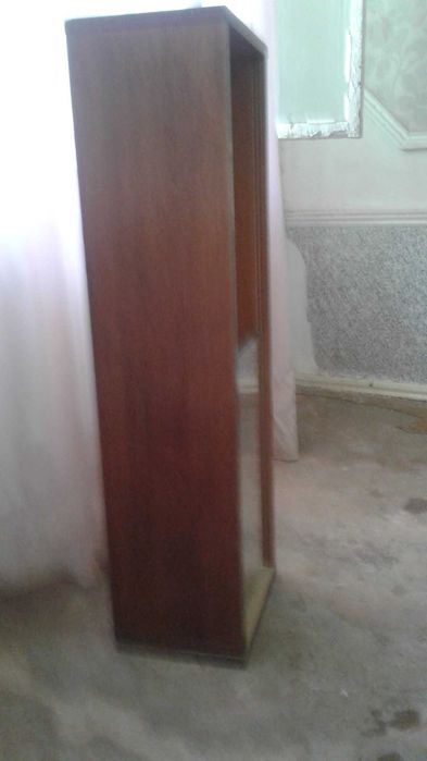 Продаются книжные  полки