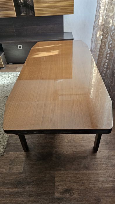 Столик журнальный  б/у