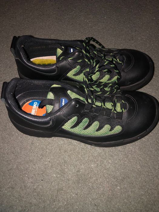 Bocanci Arbesko, marime 40.