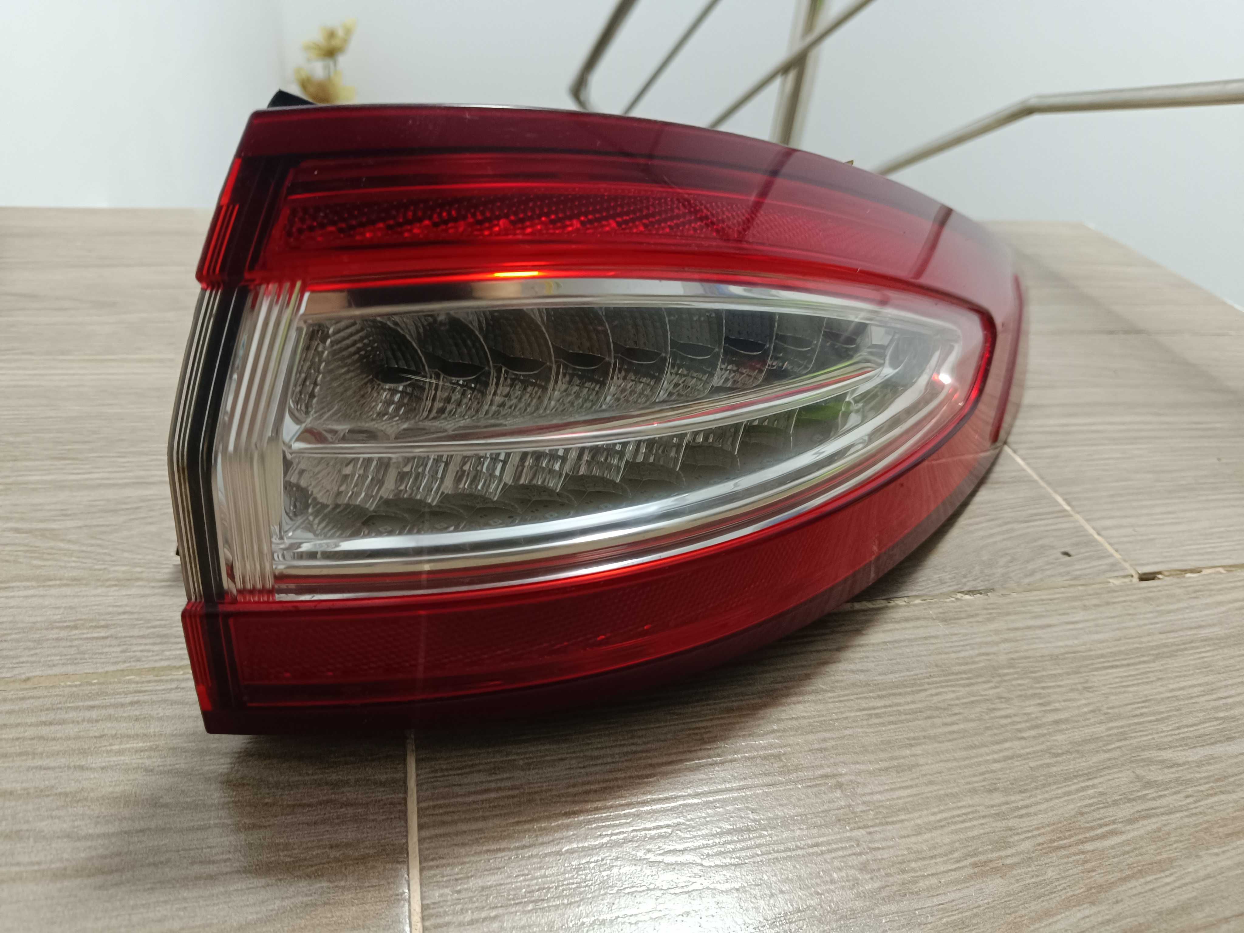 Stop dreapta lampa stop Ford Mondeo MK5 2015 2019 - led DS73-13404-FJ