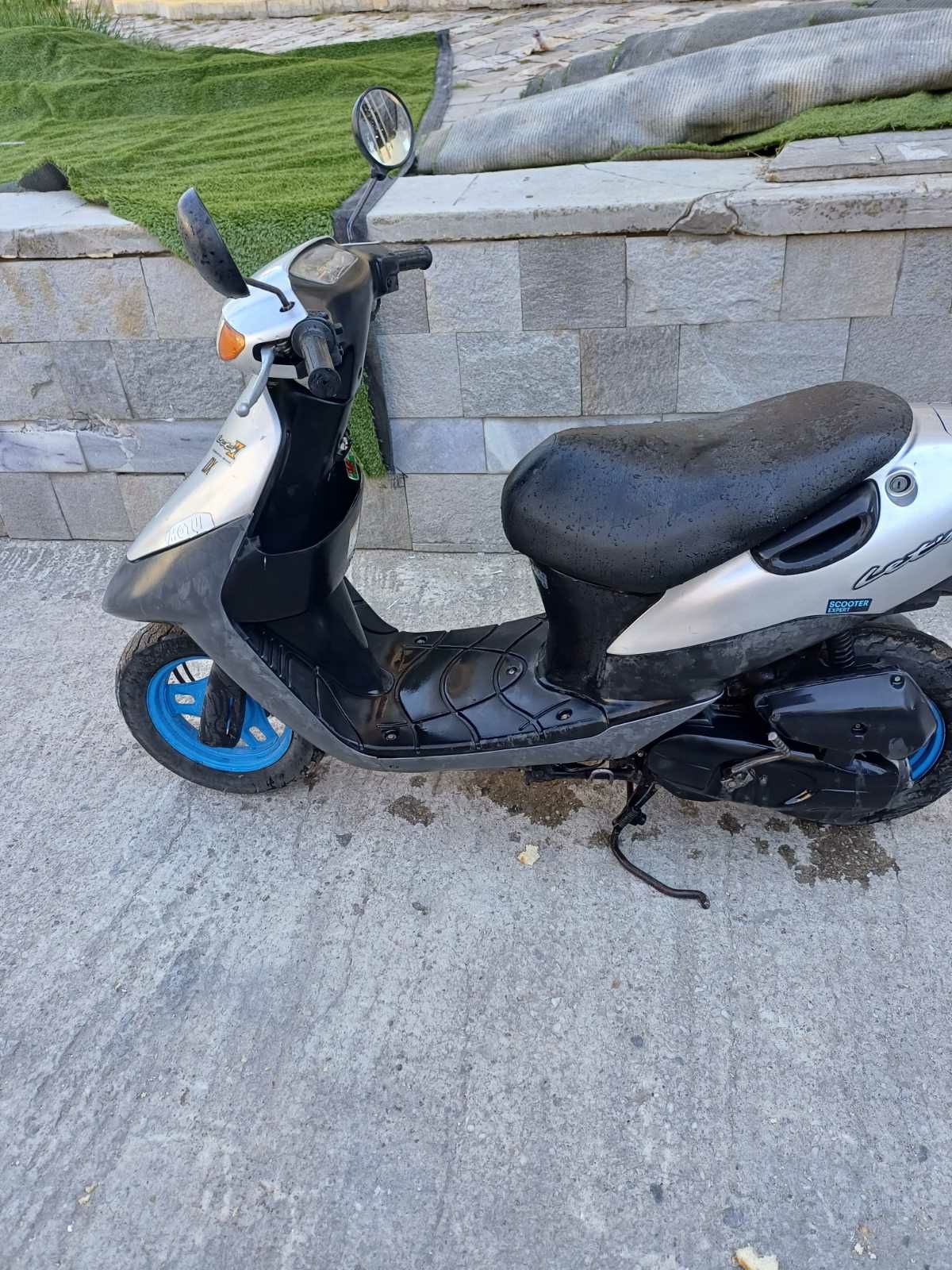 Suzuki Lets скутер