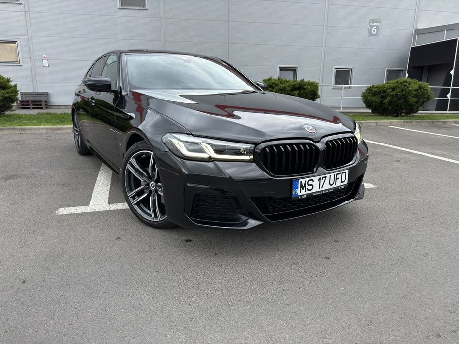 BMW Seria 5 X DRIVE, M pachet,revizii gratuite 5 ani sau 100000 km, garanție, TVA.