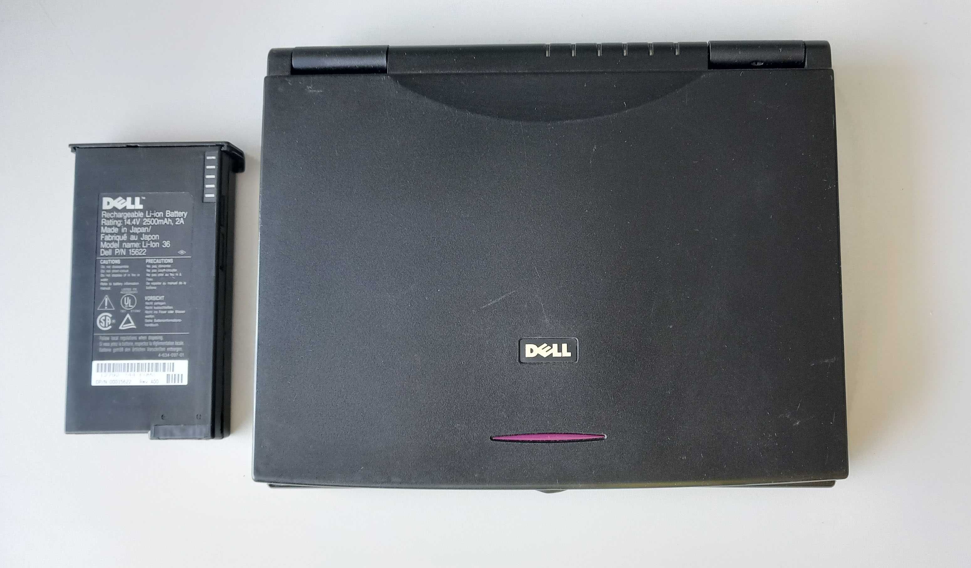Продавам лалптоп Dell Latitude XPI