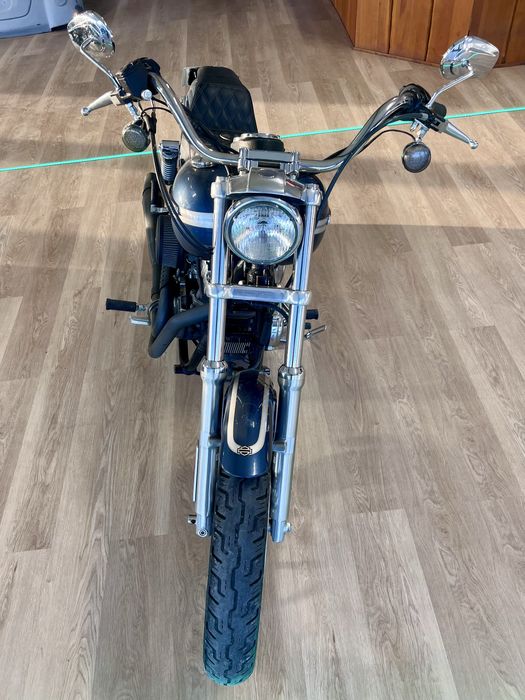 Harley Davidson dyna low rider 2003