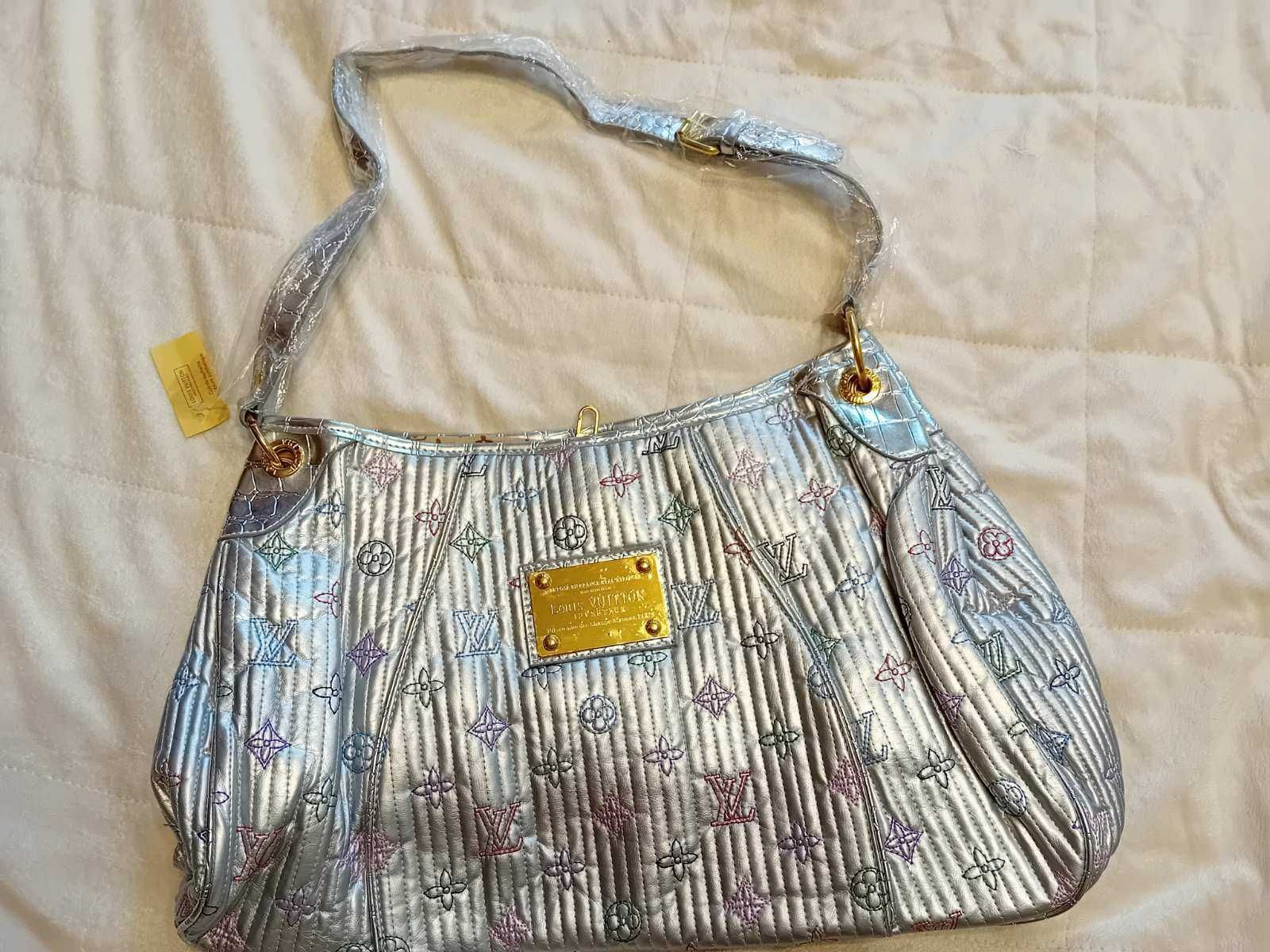 Louis Vuitton-нова дамска чанта