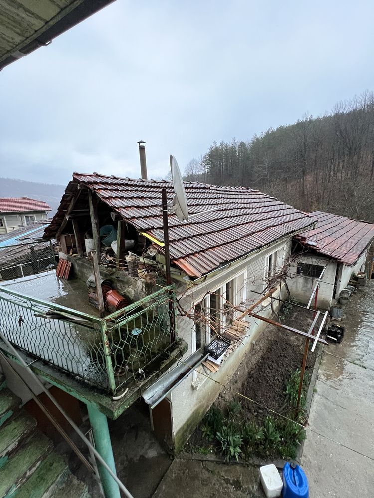 Къща в Троянския Балкан.