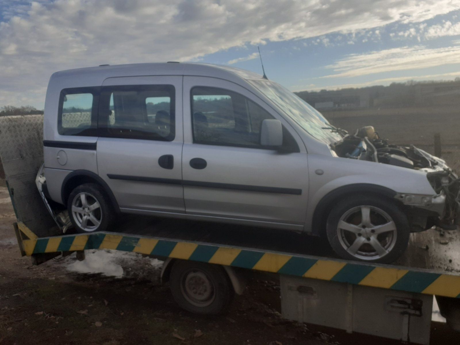 Опел Комбо Opel Kombo