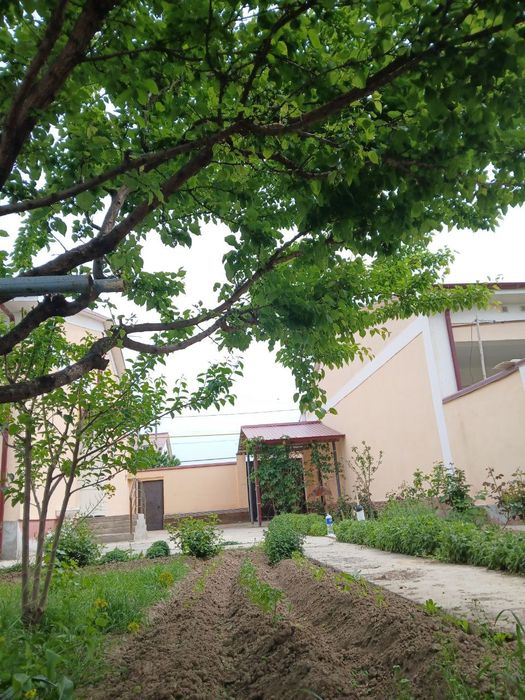 Уй сотилади -продается дом