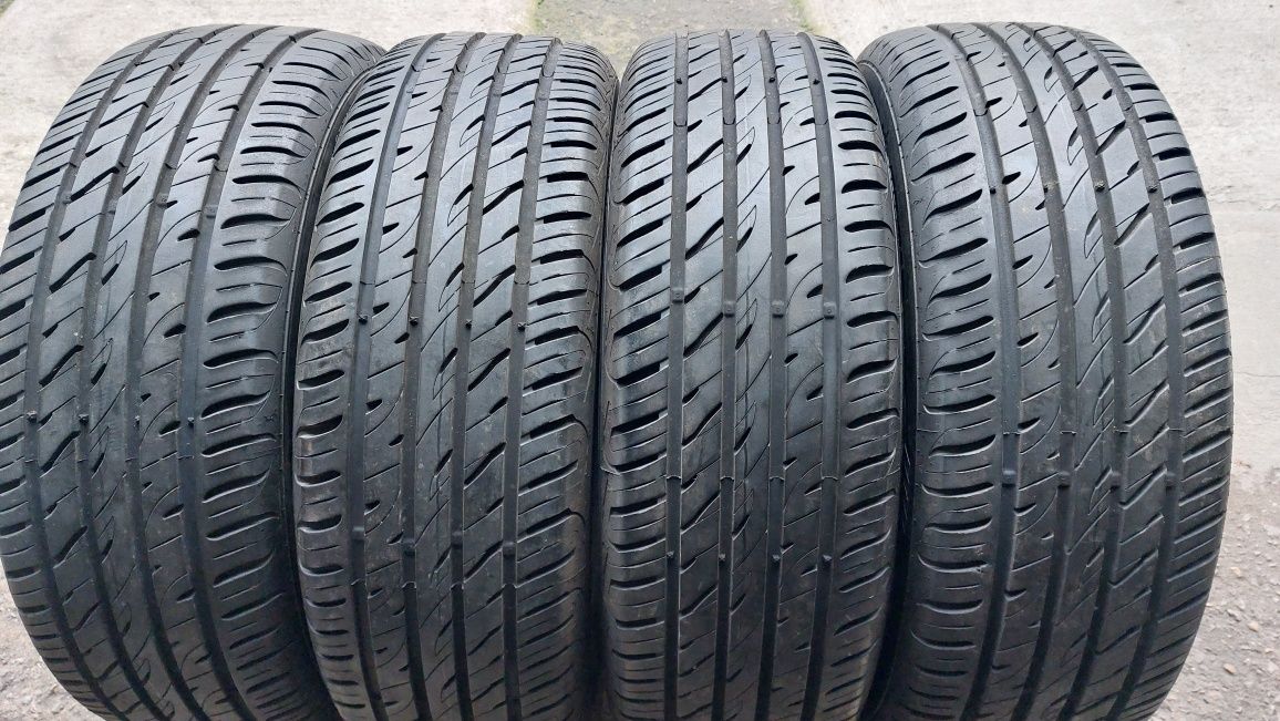Гуми 215/60/17 Esa Tecar Spirit Pro 4 броя