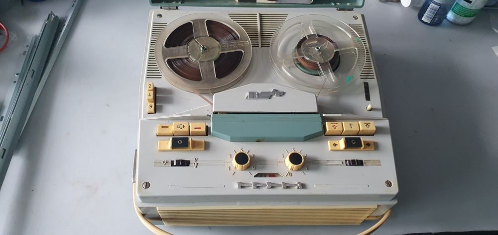 Magnetofoane tesla TK 145 TK 251 deluxe TeslaB4