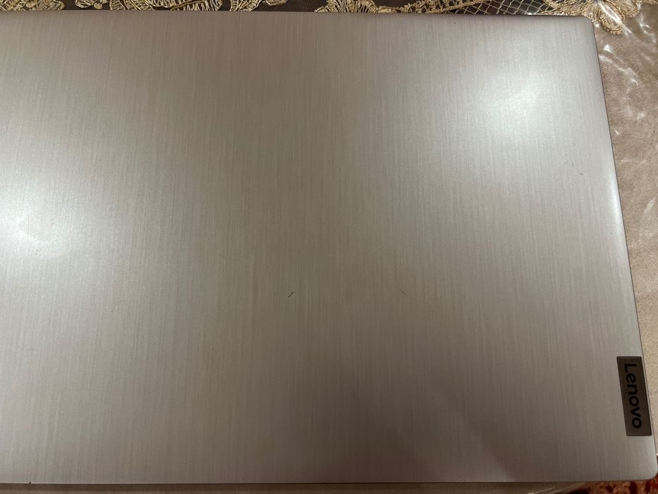 Ноутбук Lenovo i5 8/1TB б/у