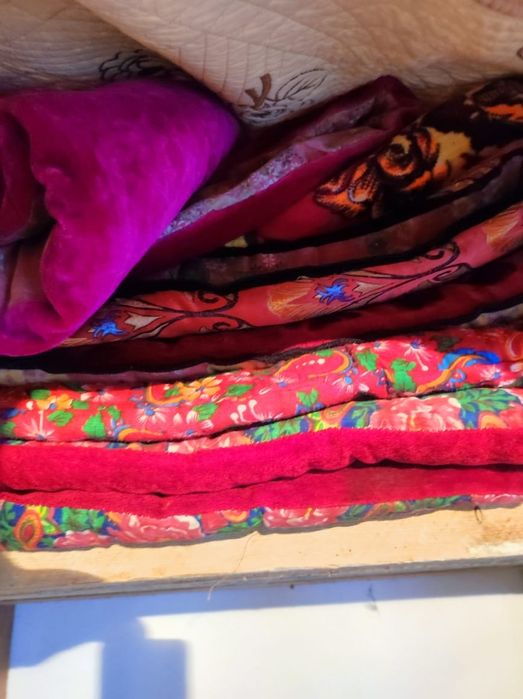 Продаются одеяла матрасы