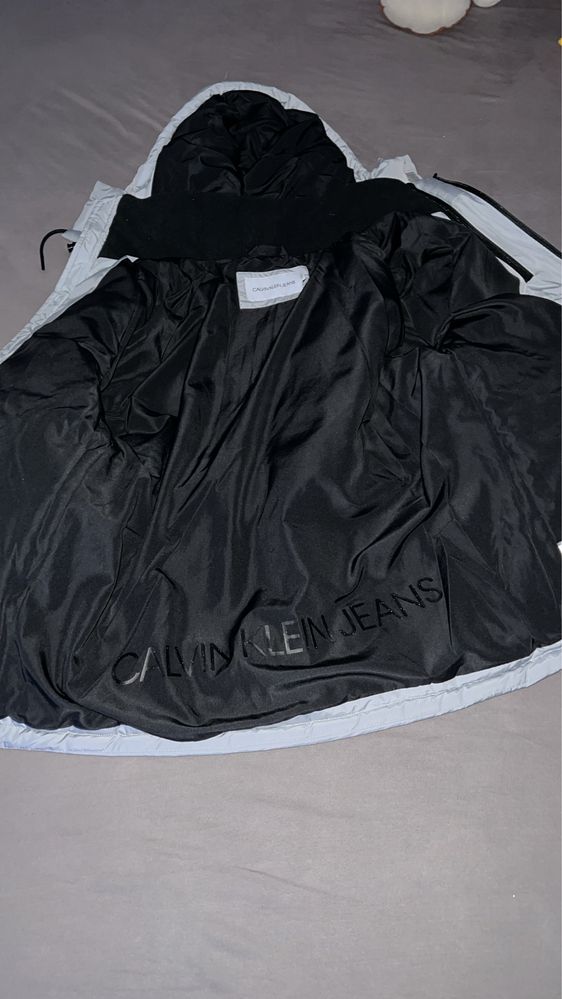 geaca calvin klein (reducere 75%)