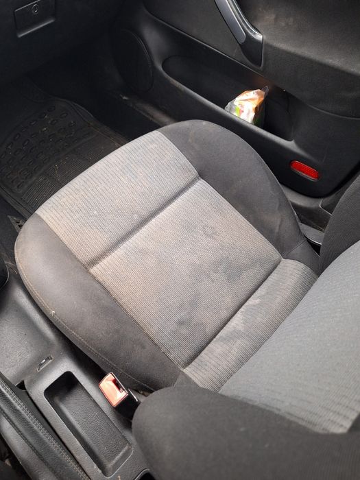 Scaun fata pasager dreapta VOLKSWAGEN GOLF IV Variant 1J5 1999 - 2006