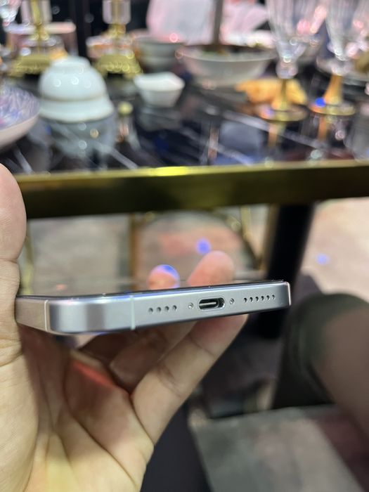 Iphone 16 pro max White 256 talik