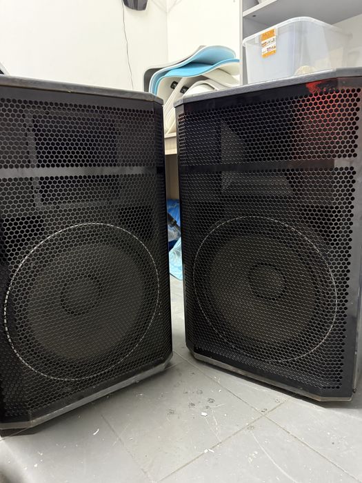 Профессиональные акустические колонки (Yamaha Pessional Audioseries)