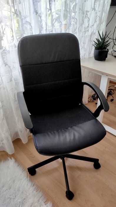 Vand birou reglabil IKEA  - TROTTEN = 120/70 cm si scaun birou