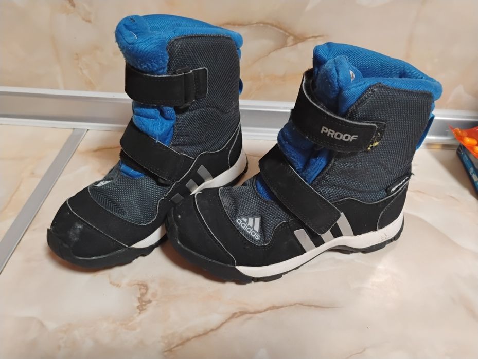 Ботуши Adidas 32 н