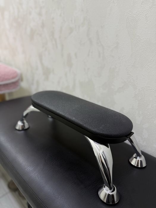 Salon uchun manikur narsalari yengi sotiladi