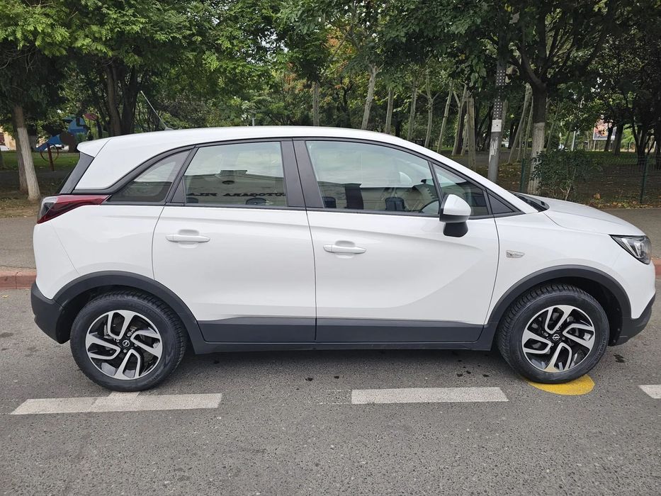 Opel Crossland Stare perfecta, roti vara/iarna, 10.900 km, scaune incalzite, PDC