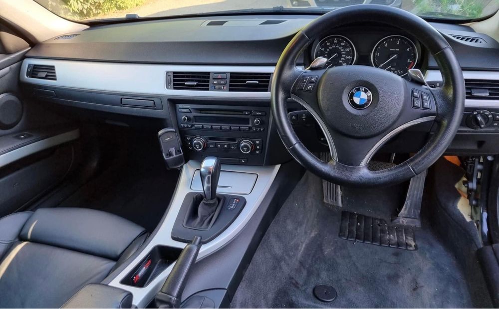 Dezmembrez BMW 335d E92 Bi-turbo 286cp,Recaro incalzit ,volan padele