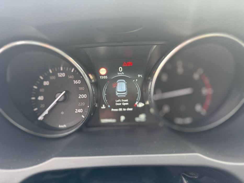 Vând Land Rover  Evoque