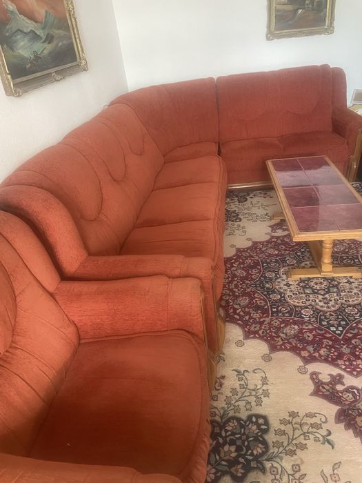 Colțar extensibil + fotoliu + masă – set complet living