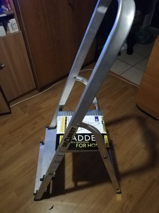 Scara aluminiu 3 trepte