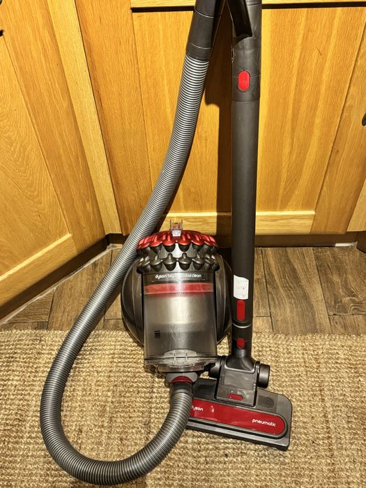 Dyson Big Ball Aspirator