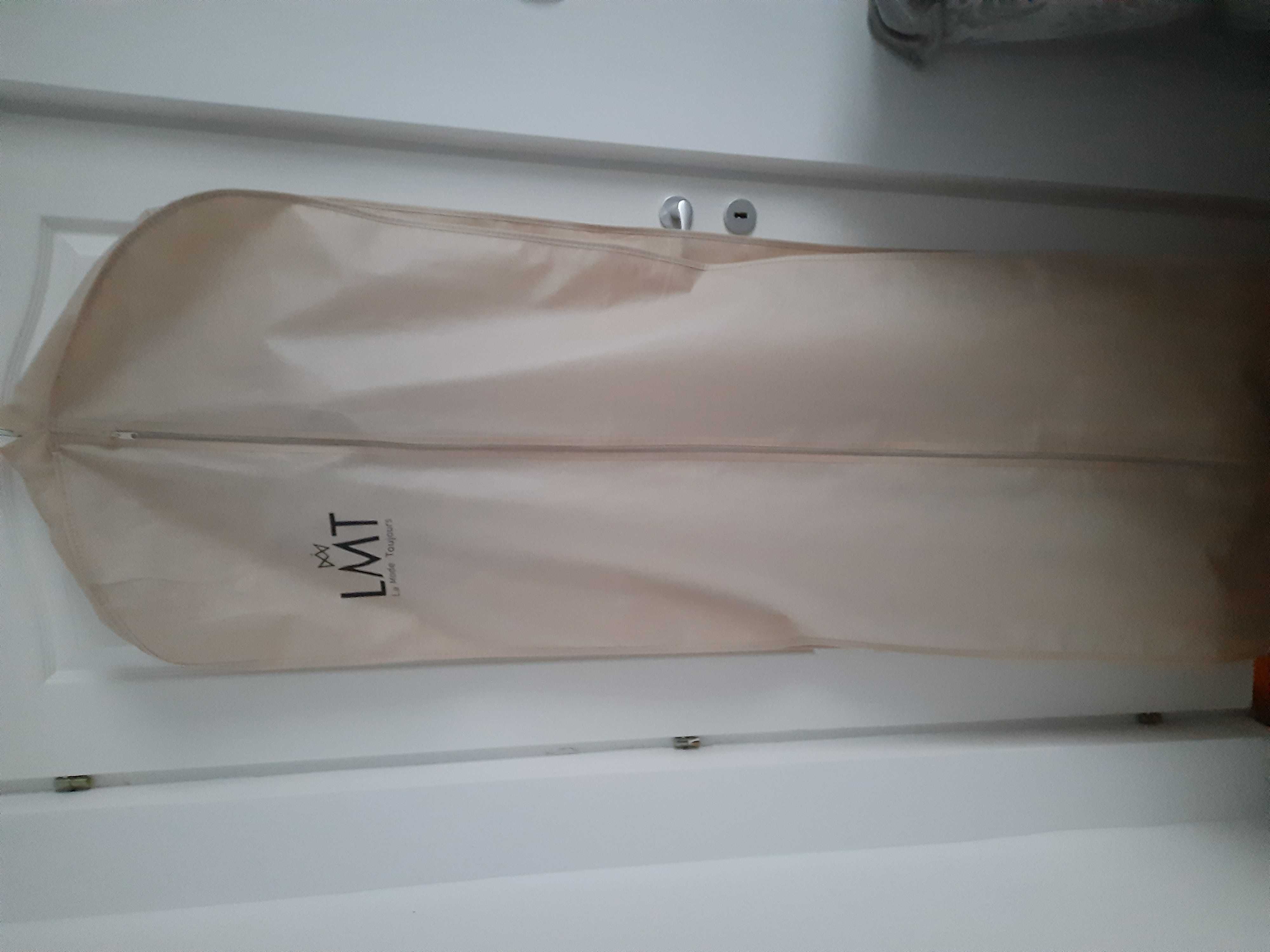 rochie superba de mireasa LA MODE TOUJOUR