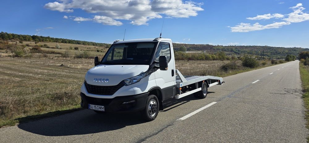 Vând platforma iveco an 2021 3,0 ca noua