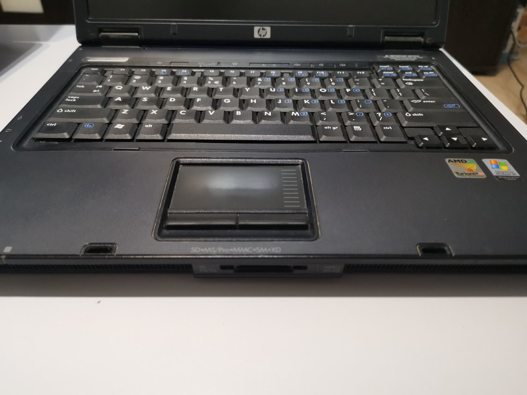 Laptop HP Compaq nx 6325-vând laptop nx6325
