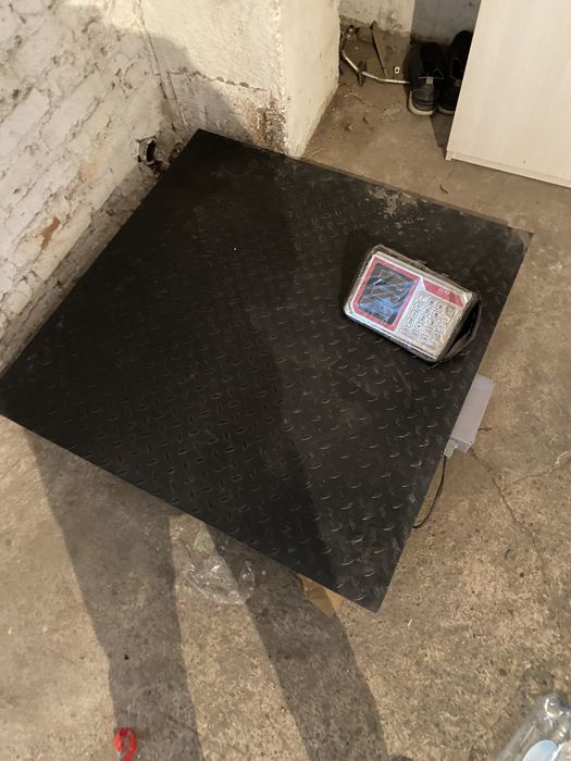 Весы электронные 1 тонна