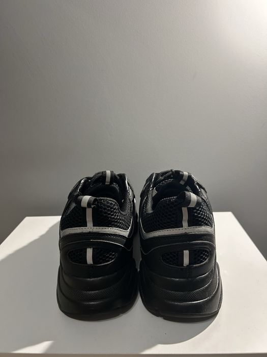 Dior B22 - reflective