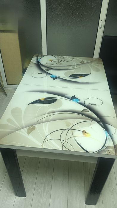 Masa extensibila + 6 scaune